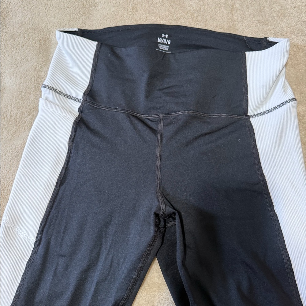 Under Armour Two-Tone Black and White Leggings